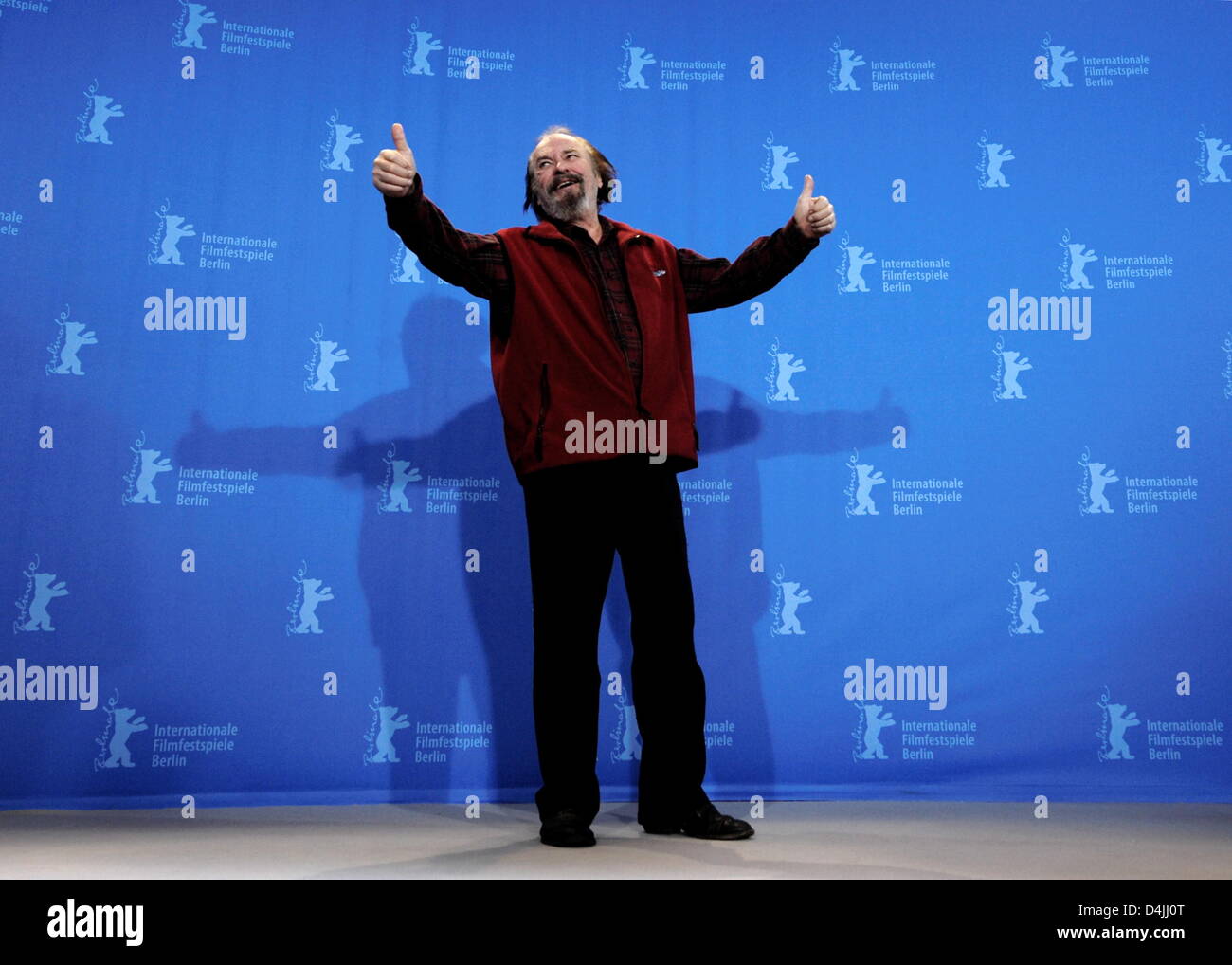 US-actor Rip Torn poses during the photo call of the film ?Happy Tears? at the 59th Berlin International Film Festival in Berlin, Germany, 11 February 2009. The film is among the 18 films competing for the Silver and Golden Bear awards at the 59th Berlinale. Winners will be announced on 14 February. Photo: Gero Breloer Stock Photo