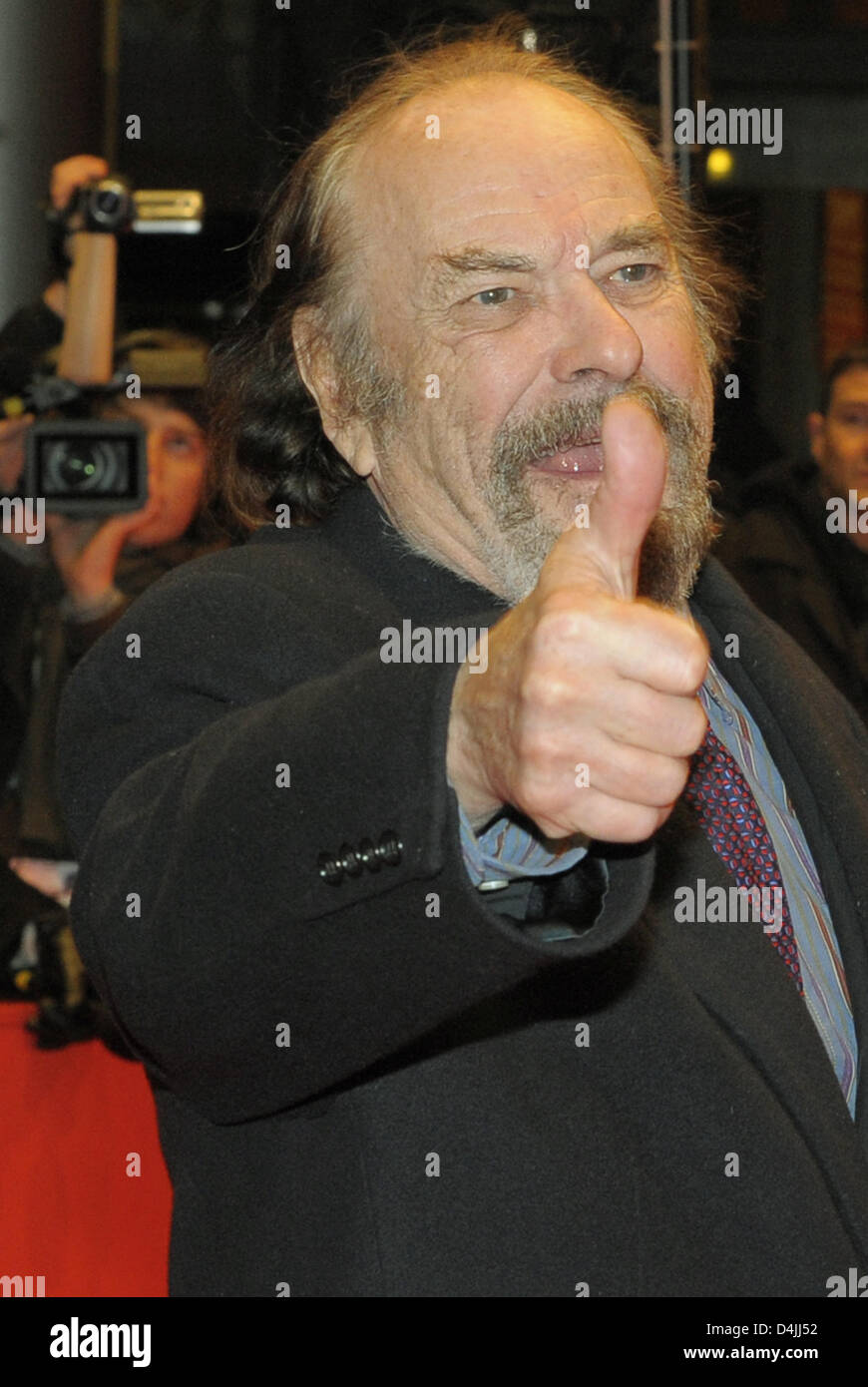 US-actor Rip Torn arrives for the premiere of the film ?Happy Tears? at the 59th Berlin International Film Festival in Berlin, Germany, 11 February 2009. The film is among the 18 films competing for the Silver and Golden Bear awards at the 59th Berlinale. Winners will be announced on 14 February. Photo: Soeren Stache Stock Photo