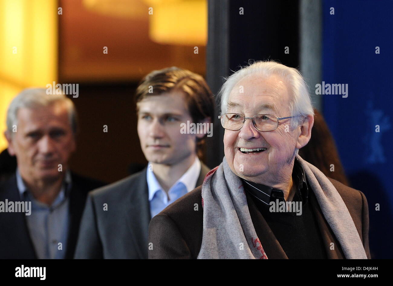 Polish actors Pawel Szajda (C) and Jan Englert (L) pose with Polish director Andrzej Wadja during the photo call on the film ?Sweet Rush? at the 59th Berlin International Film Festival in Berlin, Germany, 13 February 2009. The film runs in Competition, a total of 18 films compete for the Silver and Golden Bears of the 59th Berlinale. Photo: Joerg Carstensen Stock Photo