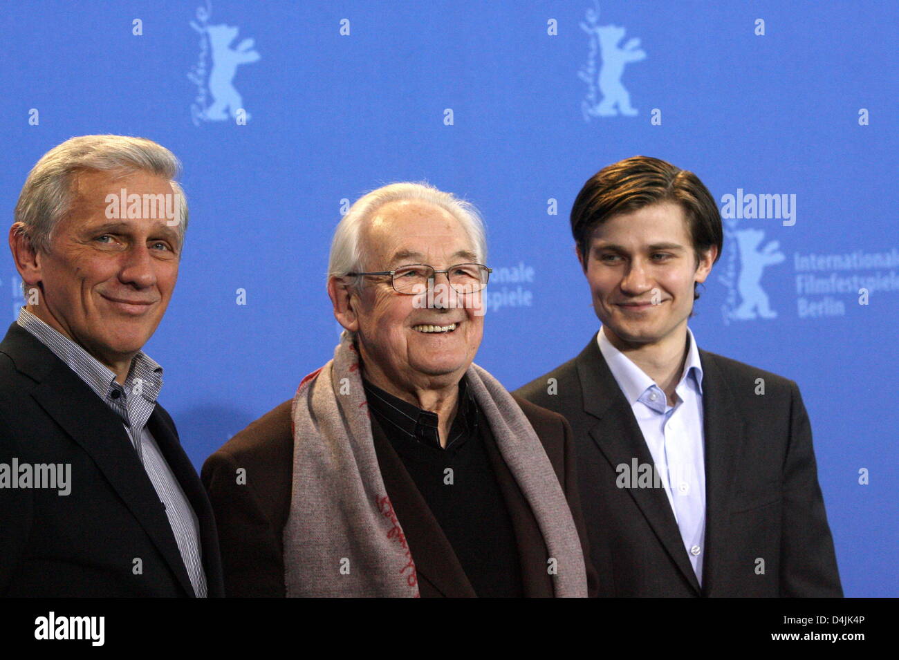 Polish actors Pawel Szajda (R) and Jan Englert (L) pose with Polish director Andrzej Wadja during the photo call on the film ?Sweet Rush? at the 59th Berlin International Film Festival in Berlin, Germany, 13 February 2009. The film runs in Competition, a total of 18 films compete for the Silver and Golden Bears of the 59th Berlinale. Photo: Alina Novopashina Stock Photo