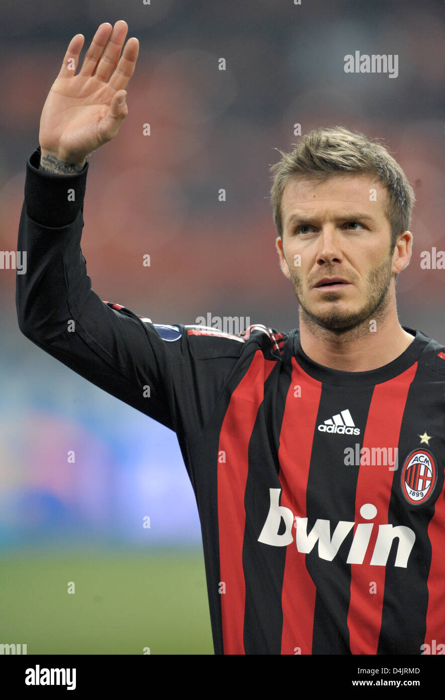 Milan included David Beckham on the UEFA Cup bid 91 Milan included David Beckham on the UEFA Cup bid 81