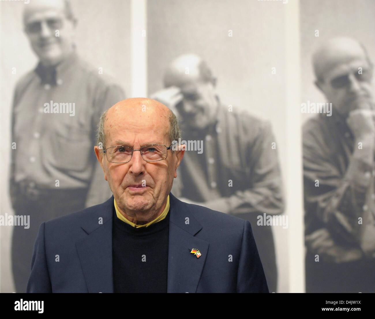 Portuguese director Manoel de Oliveira stands in front of two of his photos during the opening press conference for an exhibition on the occasion of his 100th birthday at Berlin?s Academy of Arts (?Akademie der Kuenste?), Germany, 3 March 2009. The exhibition runs until 29 March 2009. Photo: Soeren Stache Stock Photo