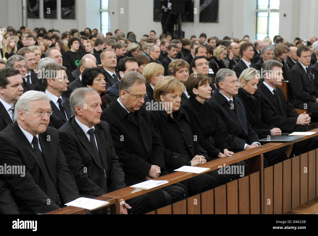 Baden-Wuerttemberg?s Prime Minister Guenther Oettinger (R-L), his partner Friederike Beyer, German President Horst Koehler, his wife Frau Eva Luise, German Chancellor Angela Merkel , the President of the Federal Constitutional Court, Hans-Juergen Papier, the President of Baden-Wuerttemberg?s State Parliament Peter Straub and German Foreign Minister Frank-Walter Steinmeier attend th Stock Photo