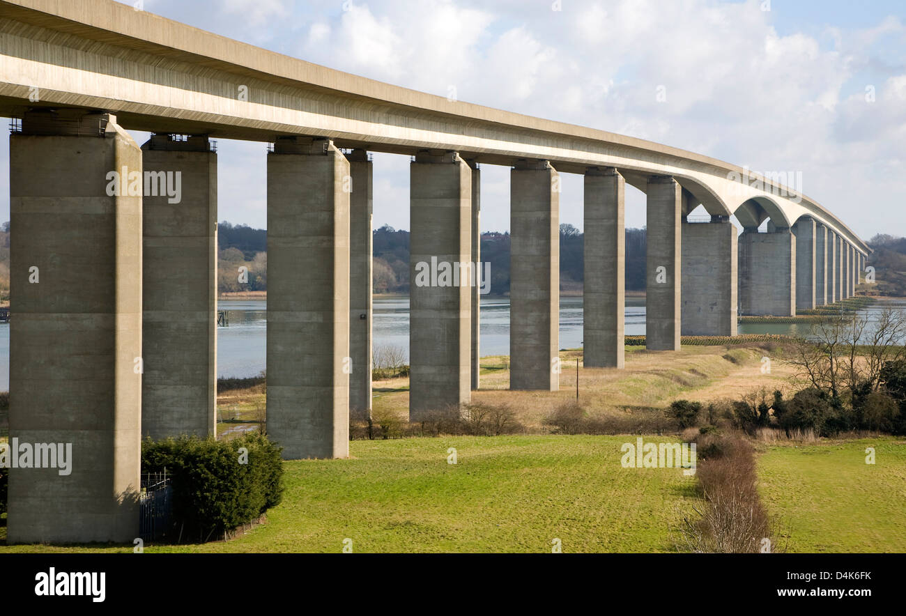 The Orwell Bridge opened in 1982 carries the A14 trunk road over the River Orwell, Ipswich, Suffolk, England. Stock Photo