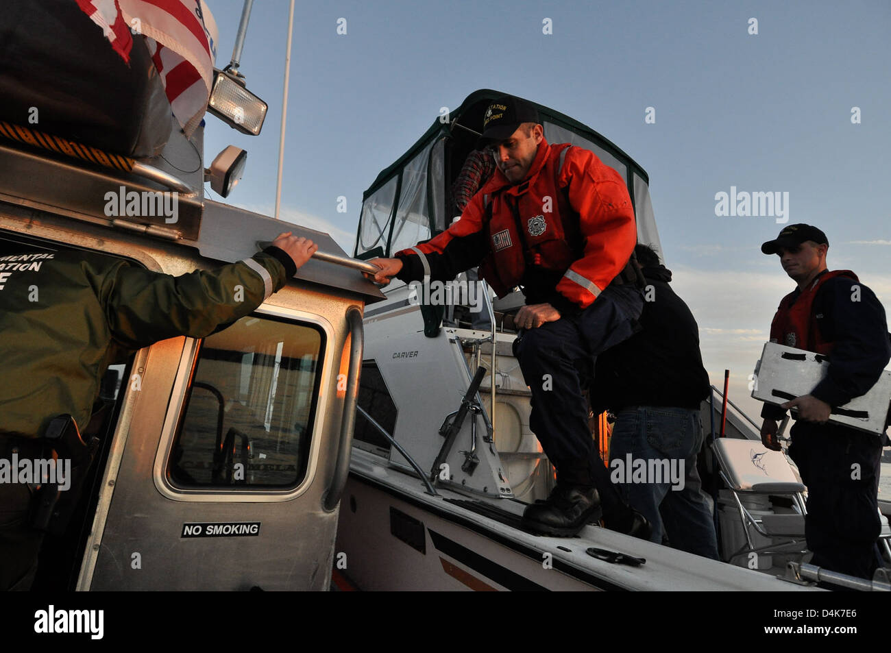 New York's life jacket law Stock Photo Alamy