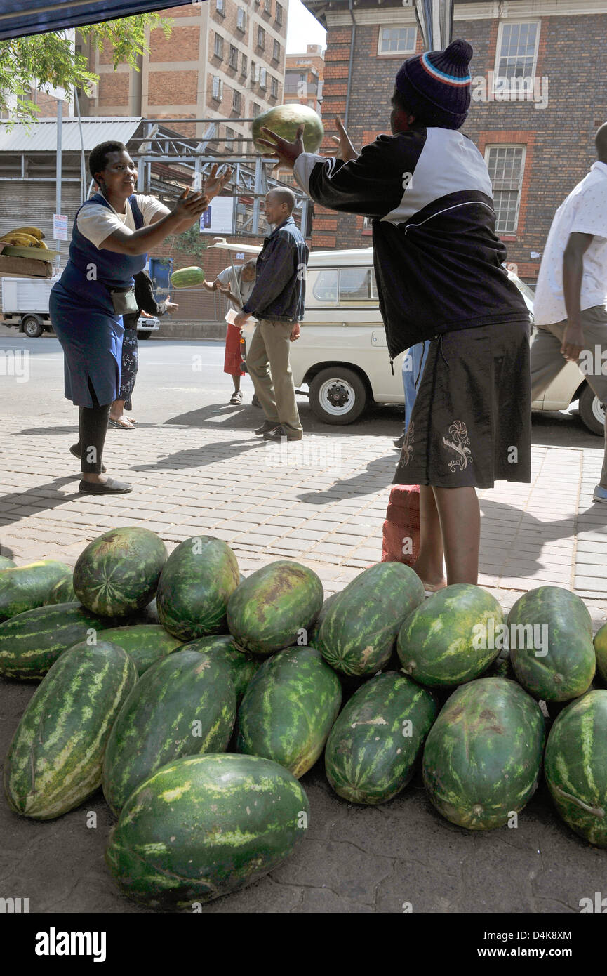 Fruit And Vegetable Market South Africa Stock Photos & Fruit And