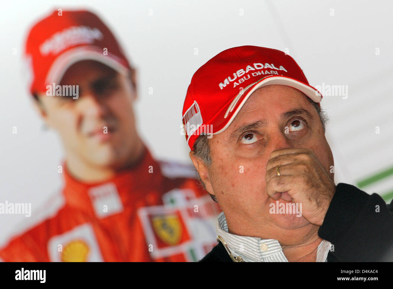 Luis Felipe Massa, father of Brazilian Formula One driver Felipe Massa of Scuderia Ferrari, scratches his nose during the second practice session at Shanghai International Circuit near Shanghai, China, 17 April 2009. The Chinese Grand Prix will take place in Shanghai on 19 April 2009. Photo: JENS BUETTNER Stock Photo