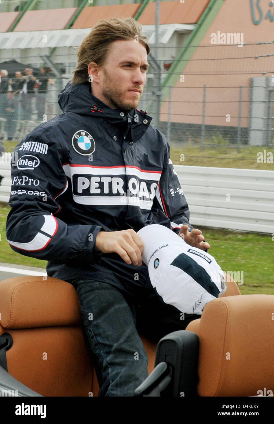 German Formula One driver Nick Heidfeld of BMW Sauber pictured during the drivers parade prior to the Grand Prix of Germany at the Nuerburgring in Nuerburg, Germany, 12 July 2009. Photo: CARMEN JASPERSEN Stock Photo