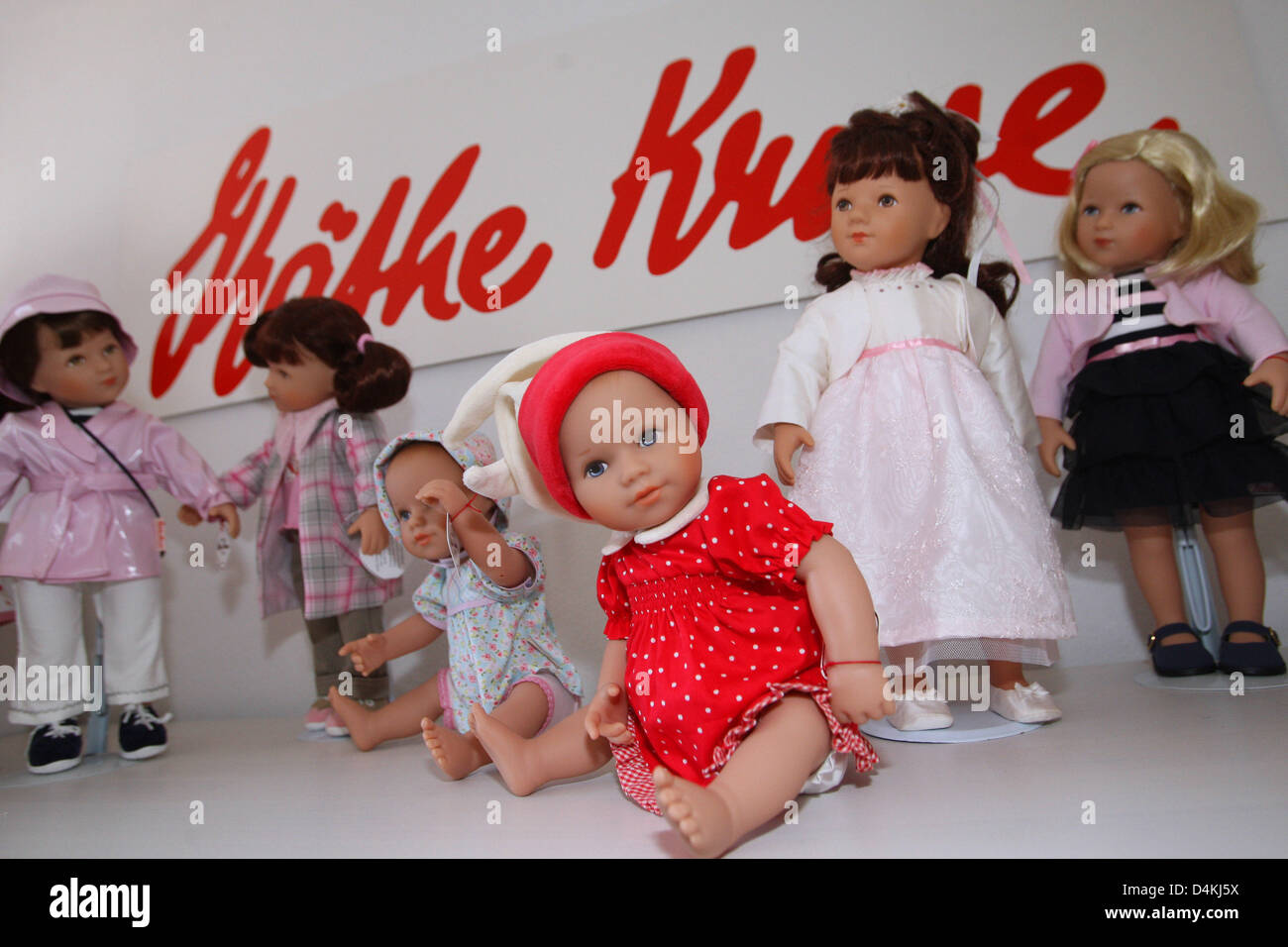 Dolls of ?Kaethe Kruse Puppen GmbH? pictured in Donauwoerth, Germany, 15  April 2009. Photo: Karl-Josef Hildenbrand Stock Photo - Alamy