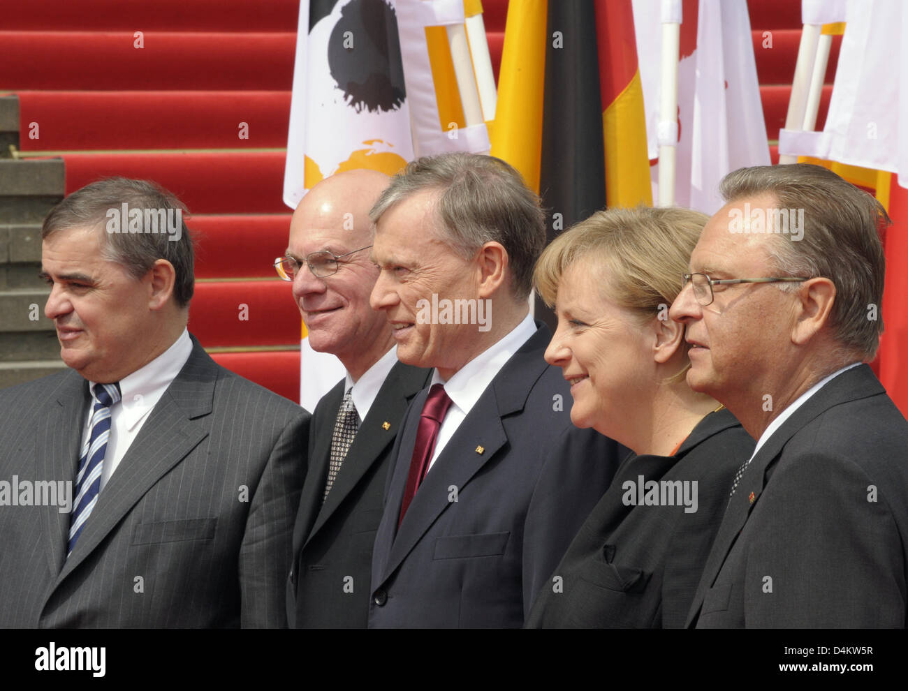Peter Mueller (CDU, L-R), President of the Bundesrat, Norbert Lammert (CDU), President of the Bundestag, German Federal President Horst Koehler, German Chancellor Angela Merkel (CDU) and Hans-Juergen Papier, President of the Federal Constitutional Court, stand next to each other on the ?Gendarmenmarkt? in Berlin, Germany, 22 May 2009. The 60-years-existence of the Federal Republic  Stock Photo