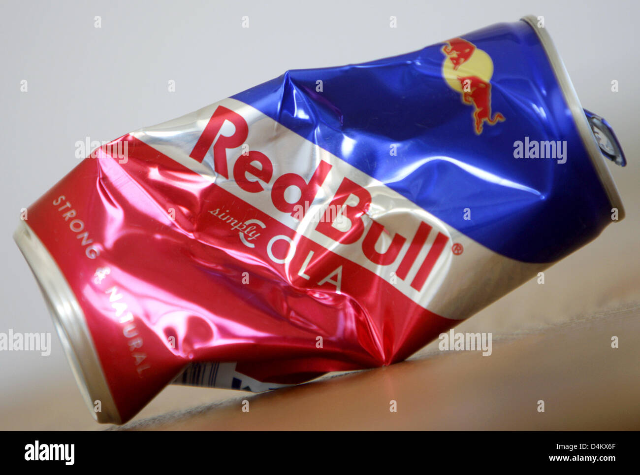 The picture shows a can of Red Bull Coke in Cologne, Germany, 24 May 2009. After the detection of traces of cocaine in the coke of Red Bull, food inspectorates of Hesse, North Rhine Westphalia, Thuringia and Rhineland-Palatinate banned the drink from sale. Photo: Rolf Vennenbernd Stock Photo