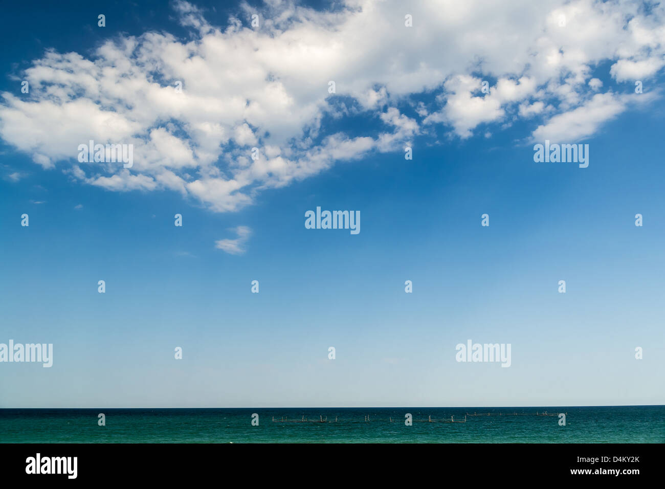 Sky and ocean harmony hi-res stock photography and images - Alamy