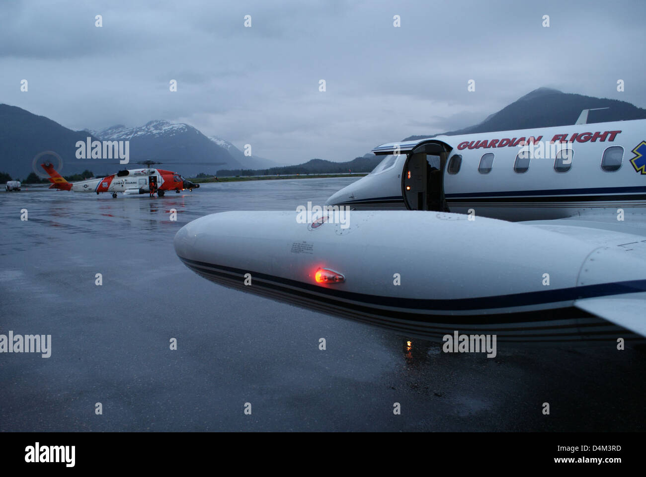 Guardian Flight Medical emergency in flight hi-res stock photography and images - Alamy