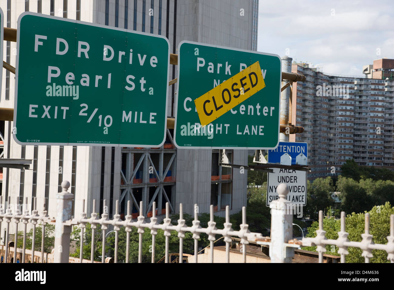 Highway signs new york hires stock photography and images Alamy