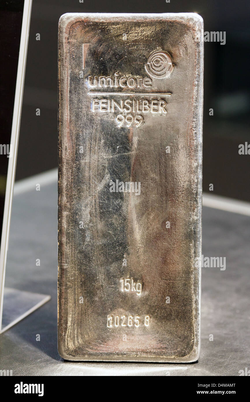 Silver bars hires stock photography and images Alamy