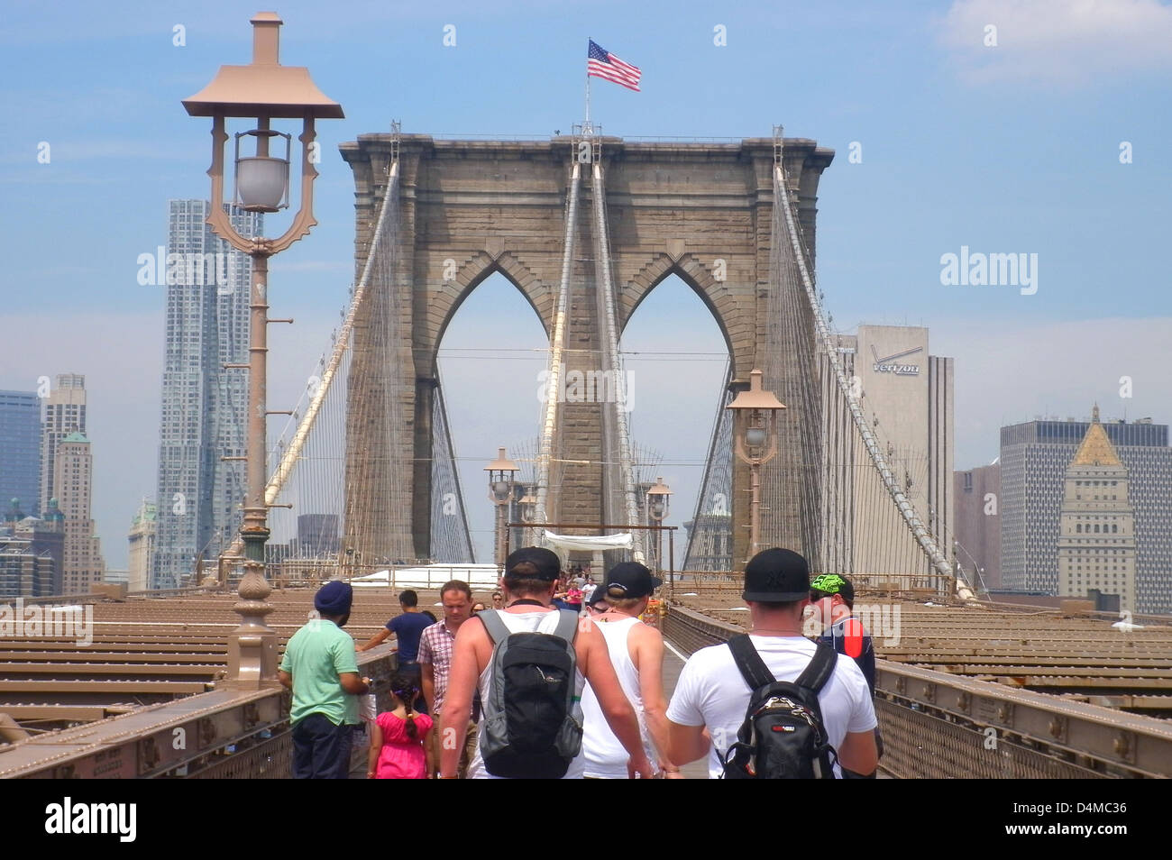Brooklyn bridge new york hi-res stock photography and images - Alamy