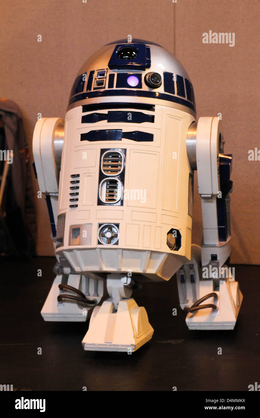 Birmingham, UK. 16th March 2013. R2D2, the loverable android character ...
