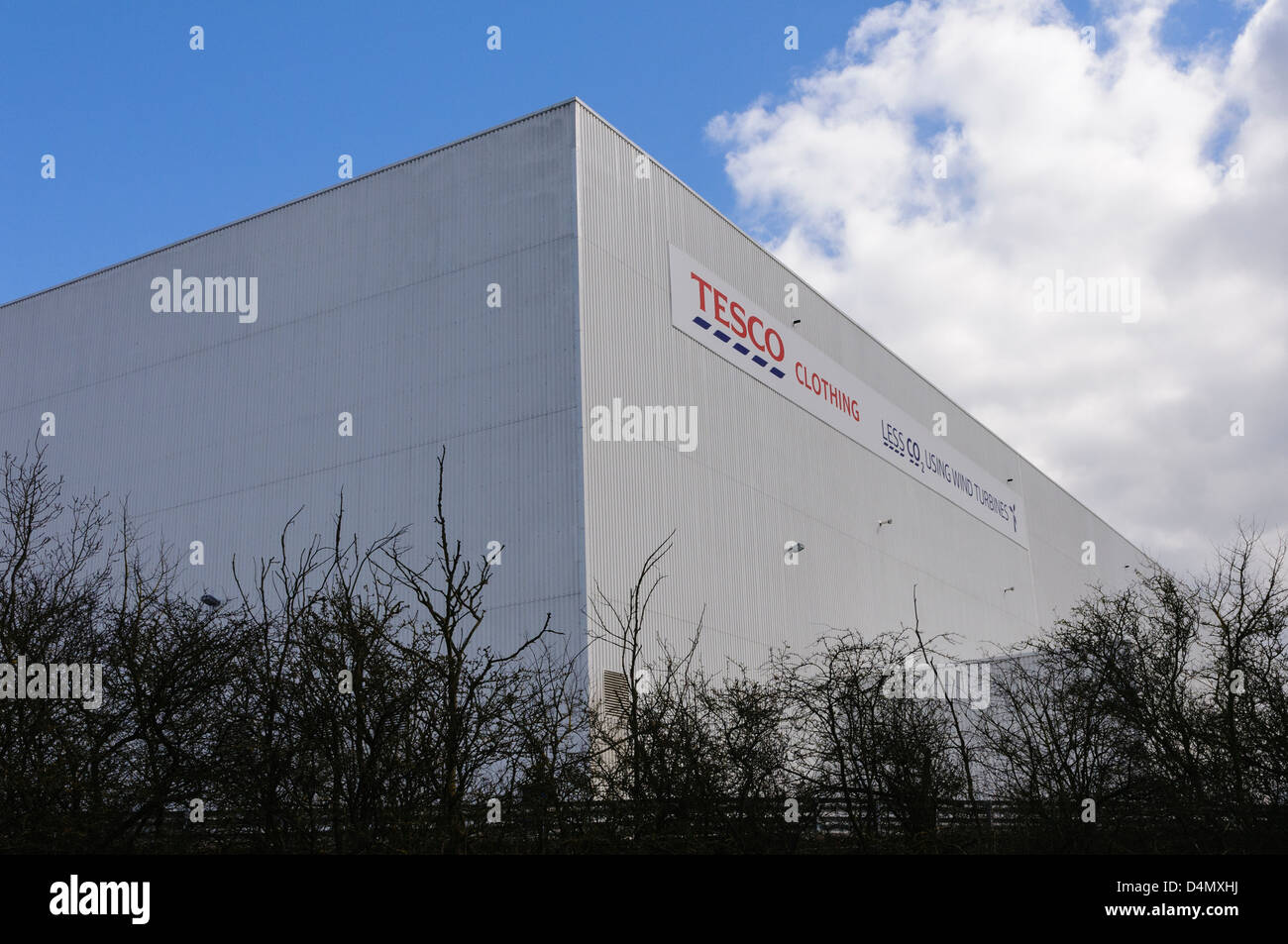 Tesco warehouse dirft daventrytesco warehouse hires stock photography