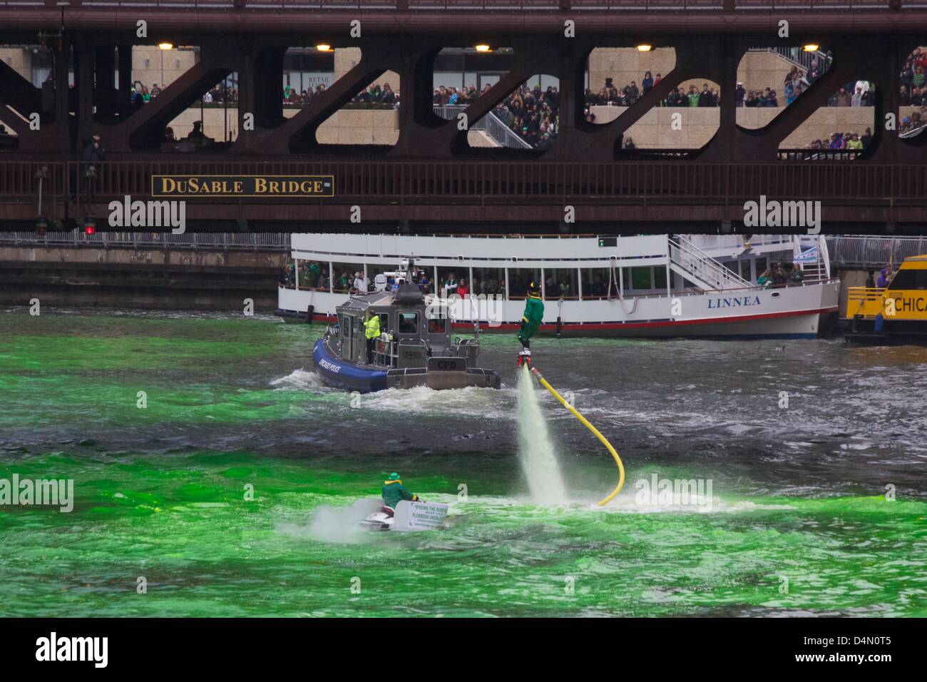 Newtons third law of motion hires stock photography and images Alamy