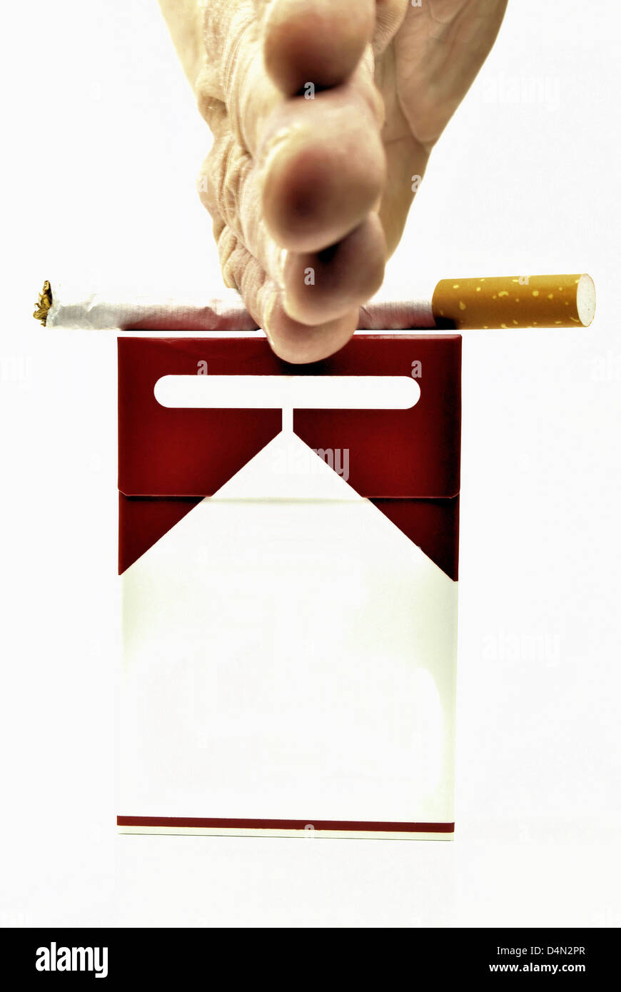 holding cigarette box 5,900+ Stock Photos, Pictures & Royalty-Free Images Free Holding cigarette pack Image