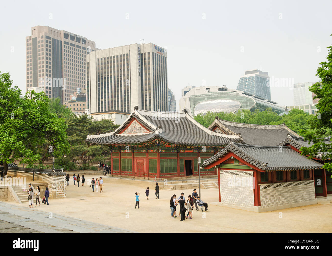 city centre temple in seoul south korea Stock Photo