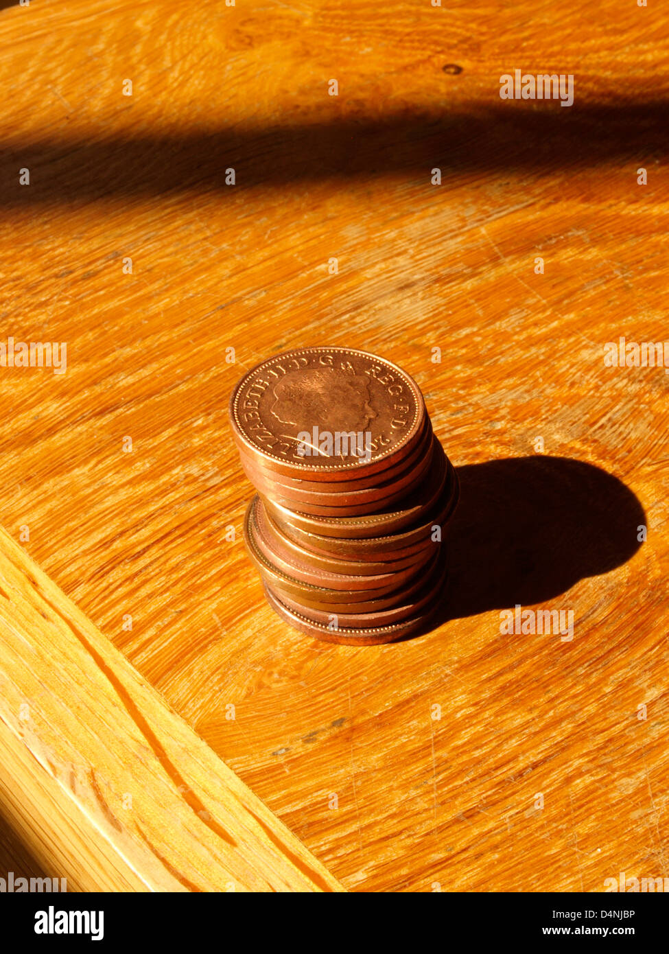 Round copper pot hi-res stock photography and images - Alamy