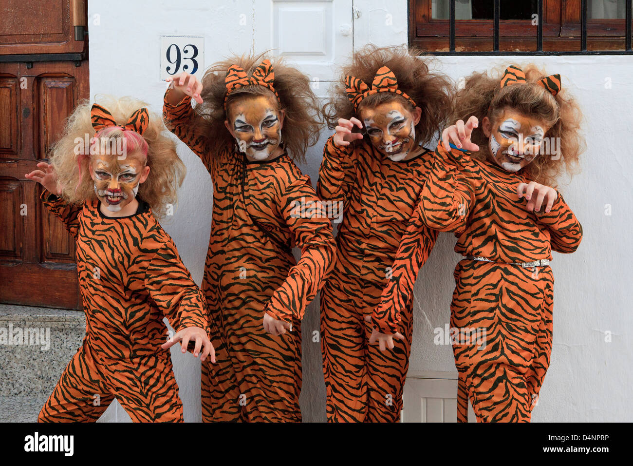 Tiger costumes hi-res stock photography and images - Alamy