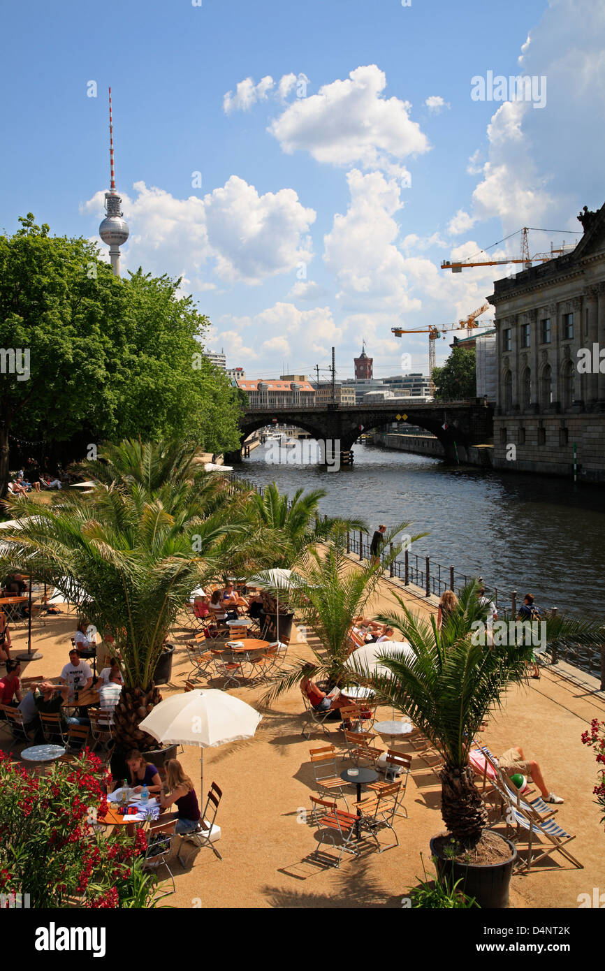 Germany, Berlin, Strandbar Mitte at river Spree Stock Photo
