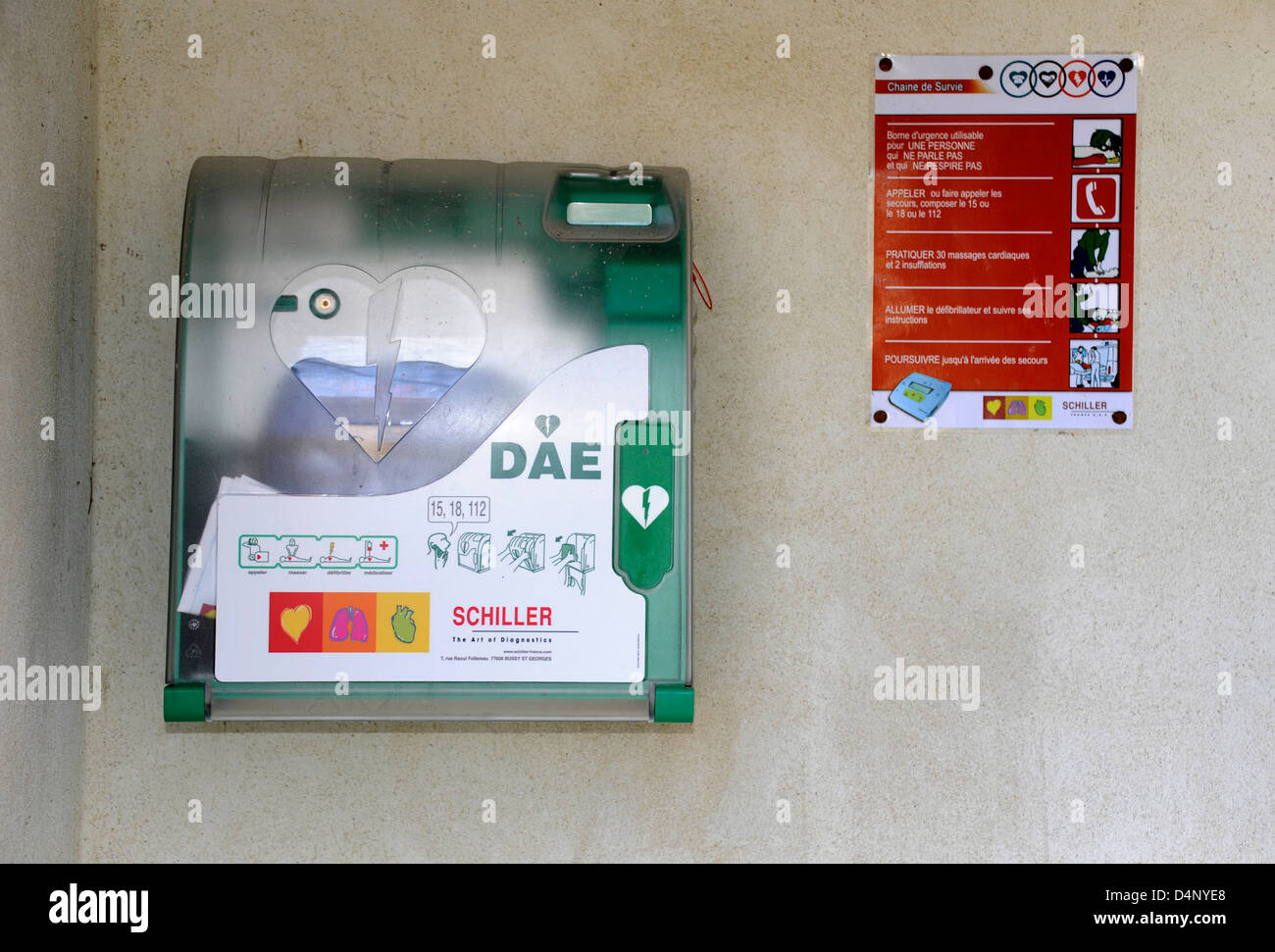 Automated external defibrillator aed hires stock photography and