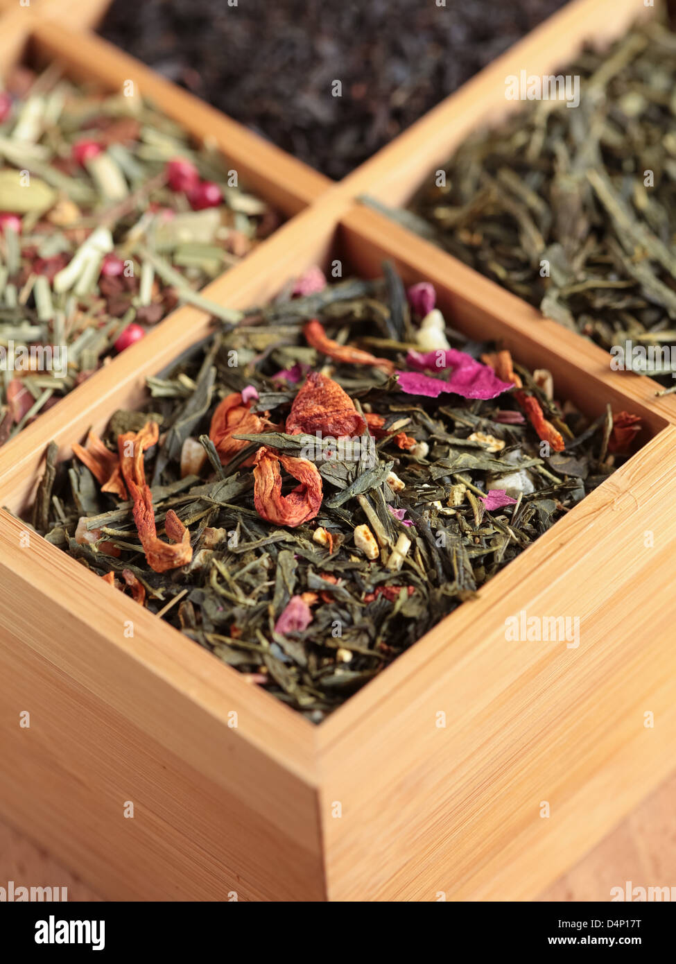 Tea leaf box hi-res stock photography and images - Alamy