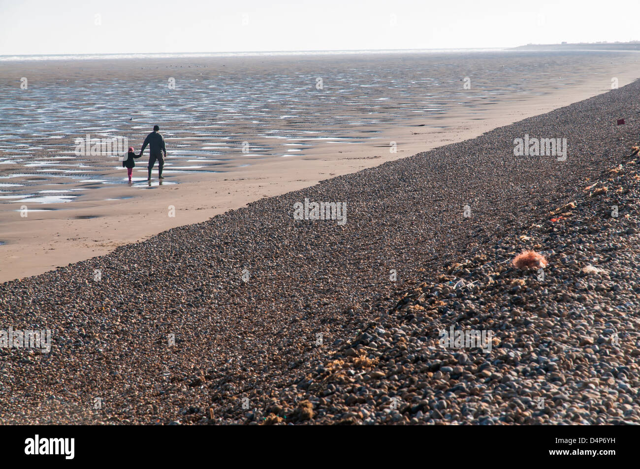Father daughter walking hand in hi-res stock photography and images - Alamy