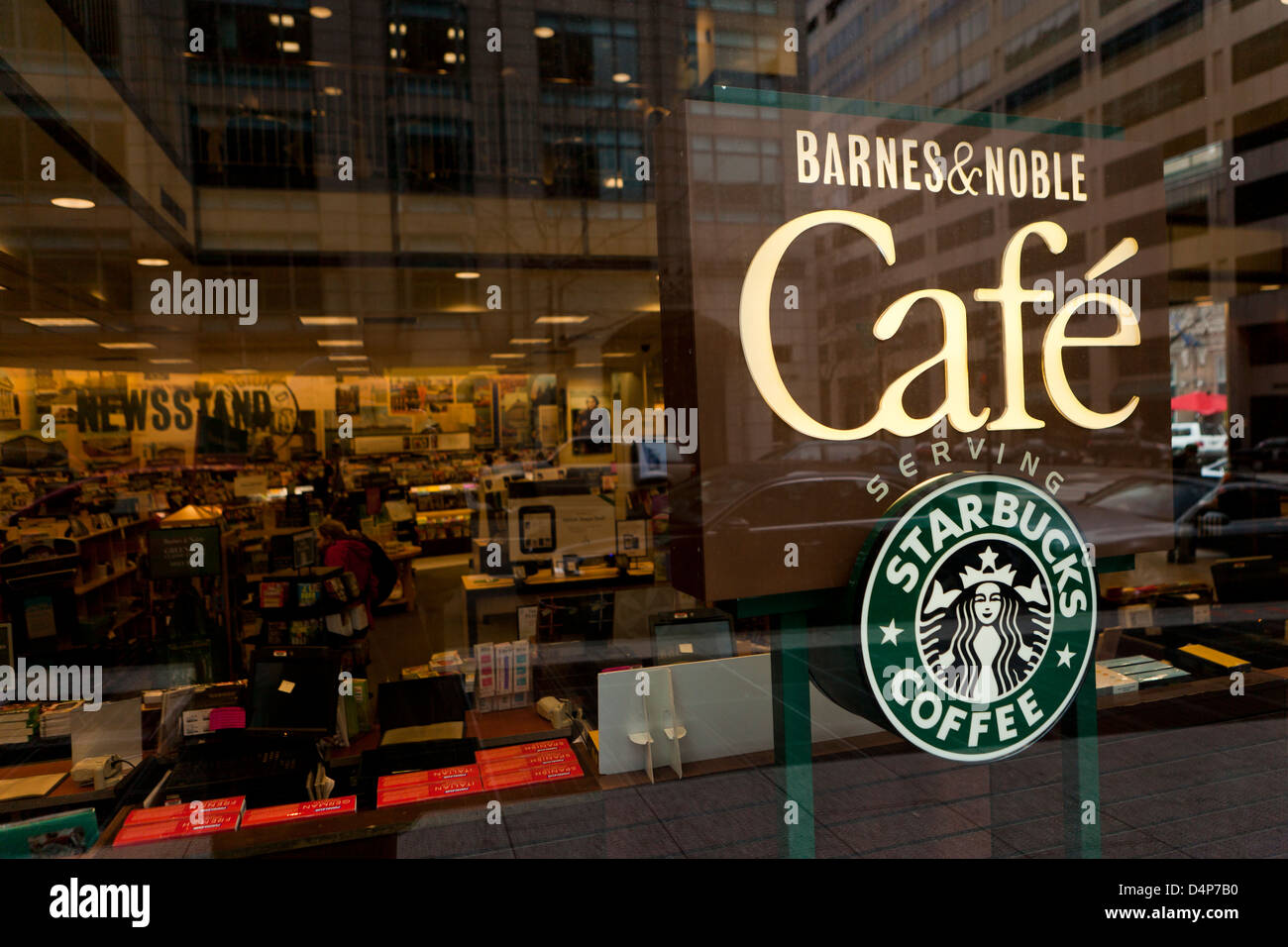 Barnes Noble Cafe Sign Stock Photo Alamy