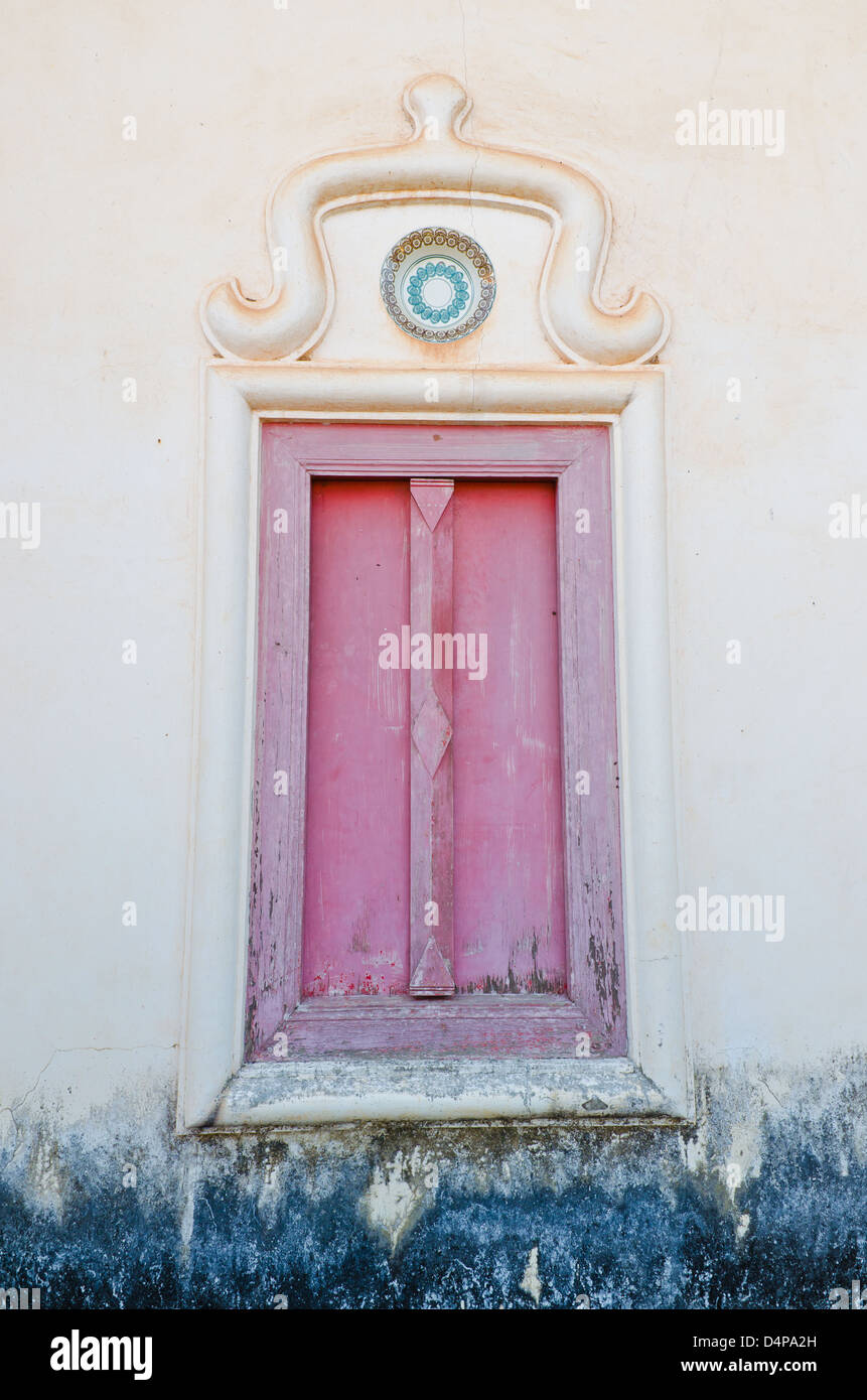 Old buddish temple window Stock Photo - Alamy