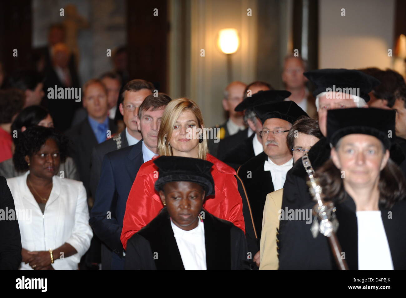 Princess Maxima of the Netherlands (C) attends the inauguration of Dr. Irene Agyepong to hold the Prince Claus Chair in the Academy Building in Utrecht, the Netherlands, 28 May 2009. Ageypong from Ghana is an expert in the field of health. At the moment she is regional director of the Ghana Health Service. Photo: Hendrik Jan van Beek  (NETHERLANDS OUT) Stock Photo
