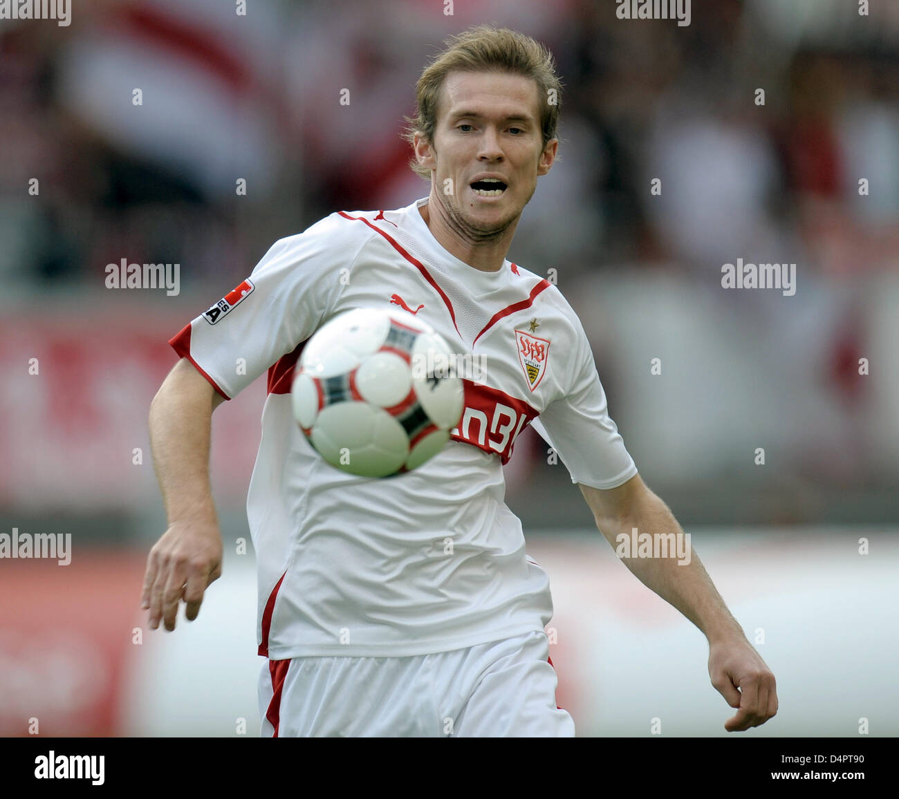 Halb Alexandre Suttgart?s Alexander Hleb pictured during the German Bundesliga match ...