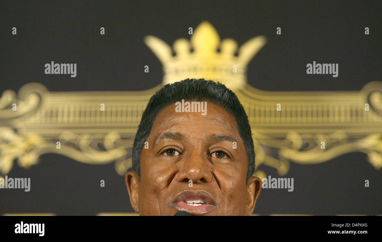 Michael jackson jermaine jackson hi-res stock photography and