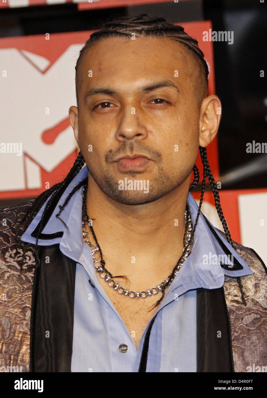 Jamaican musician Sean Paul arrives for the MTV Video Music Awards at Radio City Music Hall in