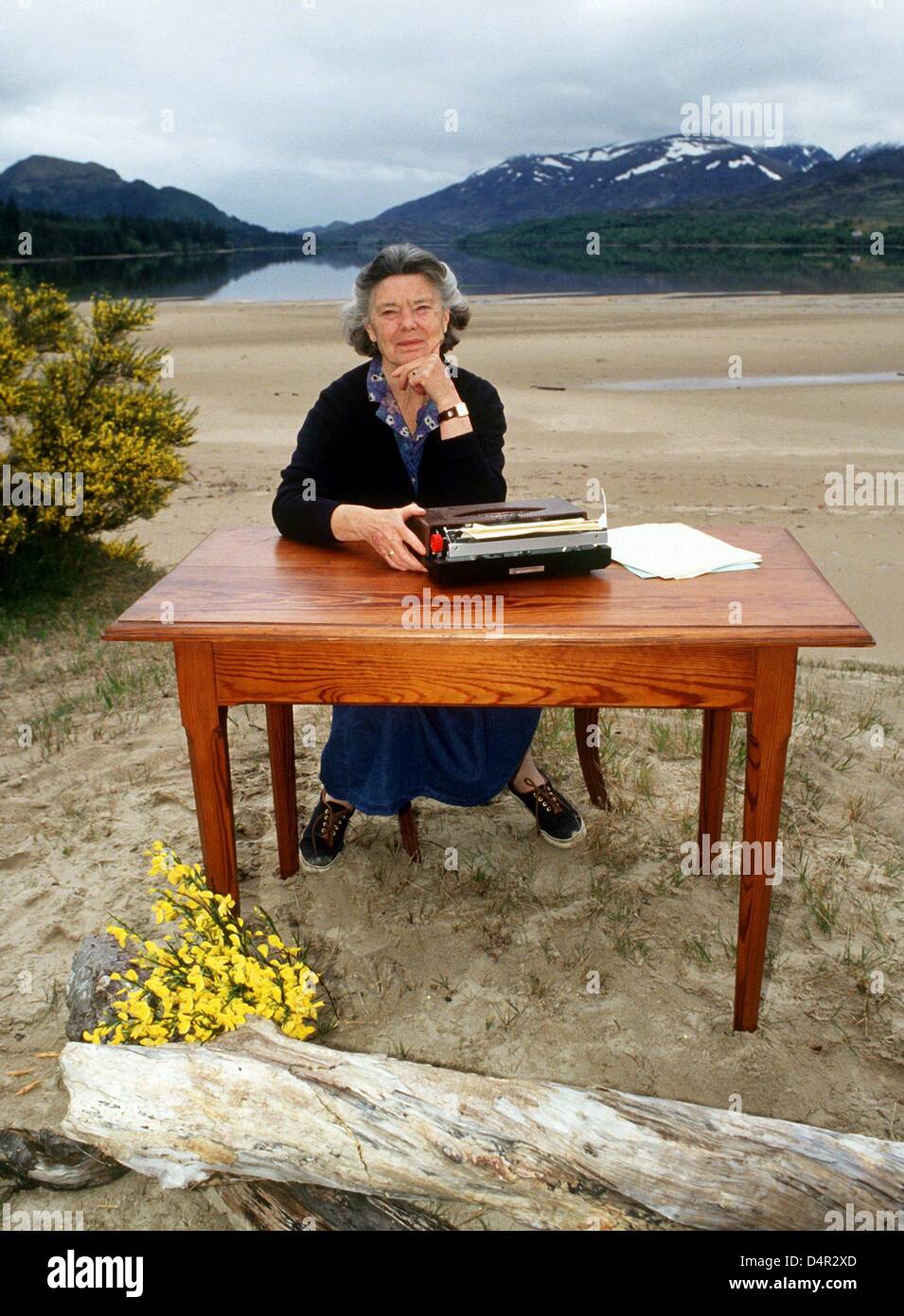 Dpa File British Author Rosamunde Pilcher Has Set Up Her Desk At Loch Laggan Scotland 16 June 1994 While Literary Critics Turn Up Their Noses Her Readers Love Them Pilcher S Romantic Novels