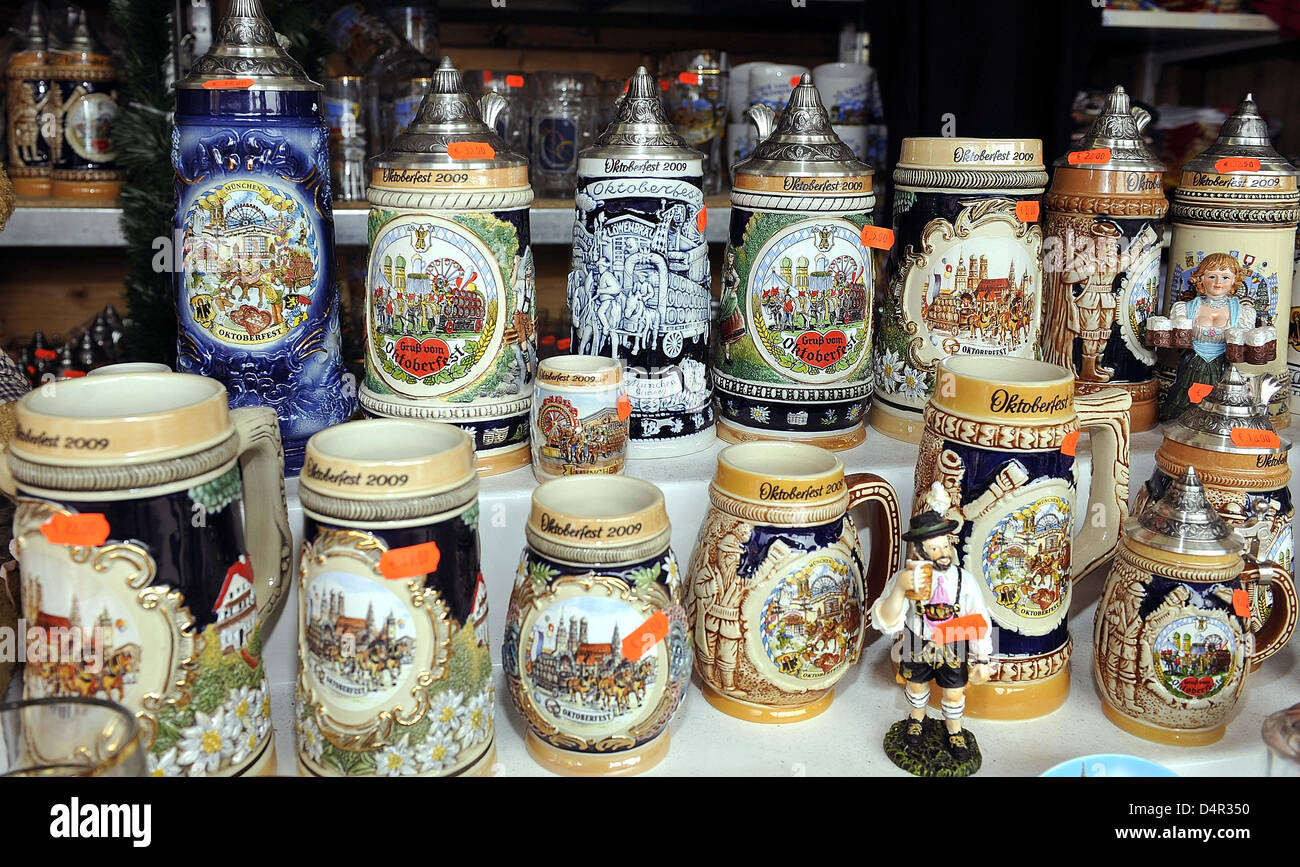 A souvenir shop at the Oktoberfest in Munich, Germany, 21 September 2009.  The world?s biggest folk festival runs until 04 October 2009. Six million  visitors are expected. Photo: Ursula Dueren Stock Photo - Alamy