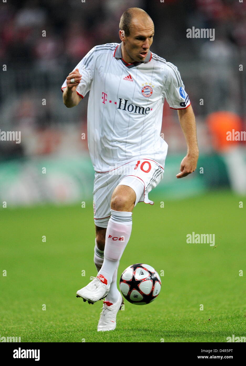 Bayern Munich?s Arjen Robben controls the ball during the UEF Champions ...