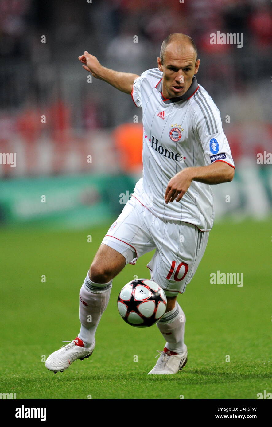 Bayern Munich?s Arjen Robben controls the ball during the UEF Champions ...
