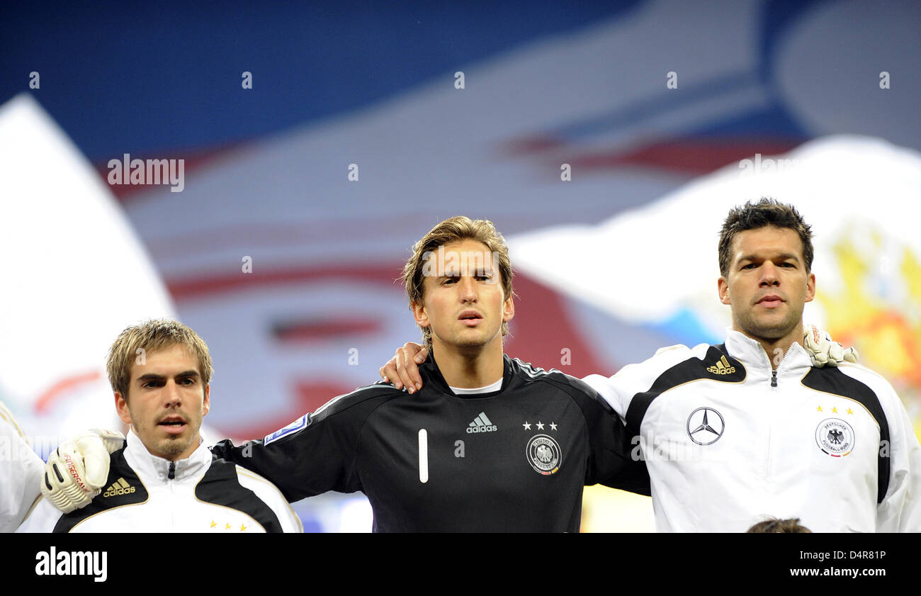 Soccer Players Singing National Anthem High Resolution Stock Photography  and Images - Alamy