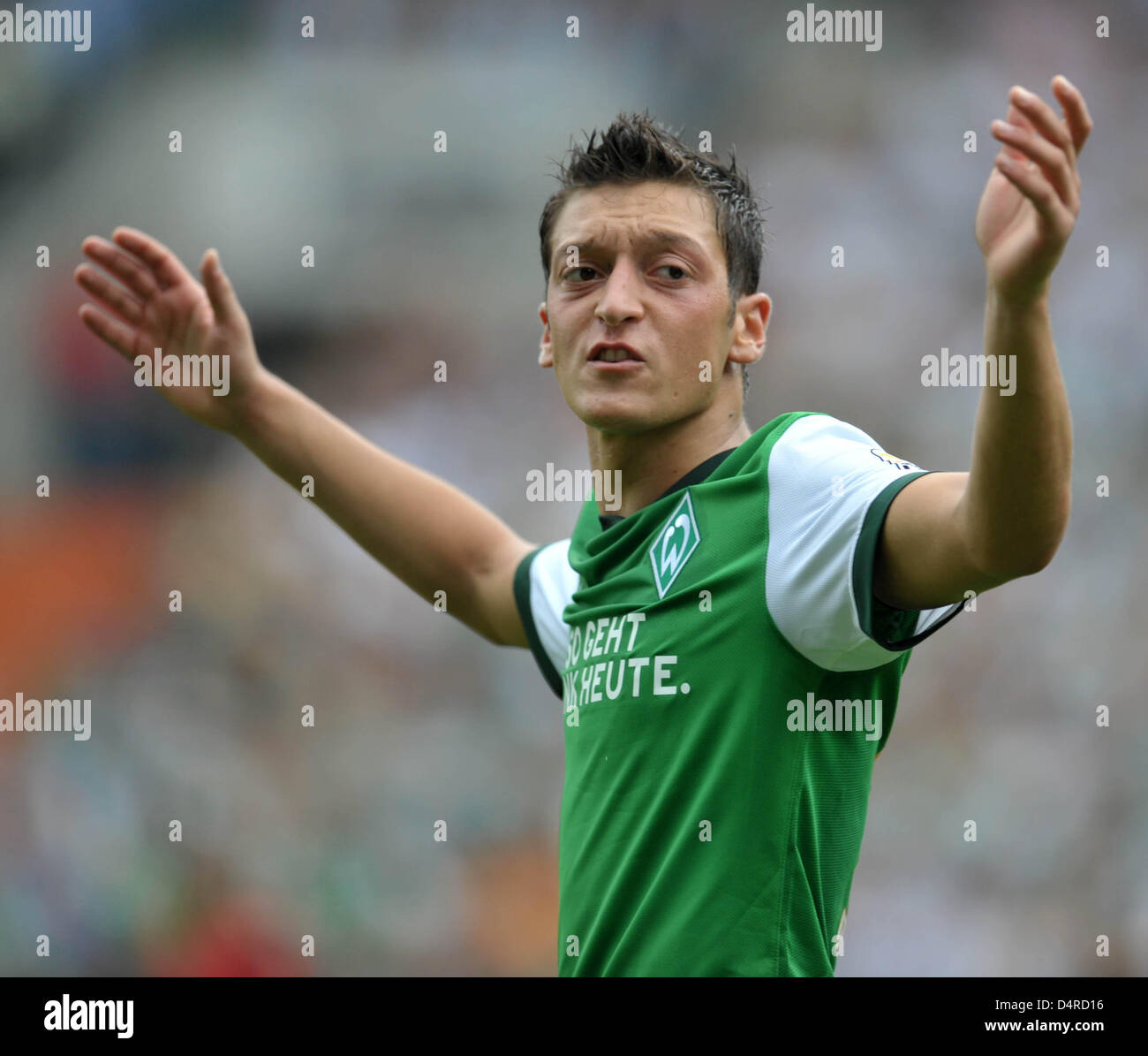 Mesut Özil: So reagiert Werder auf das Karriereende des Weltermeisters
