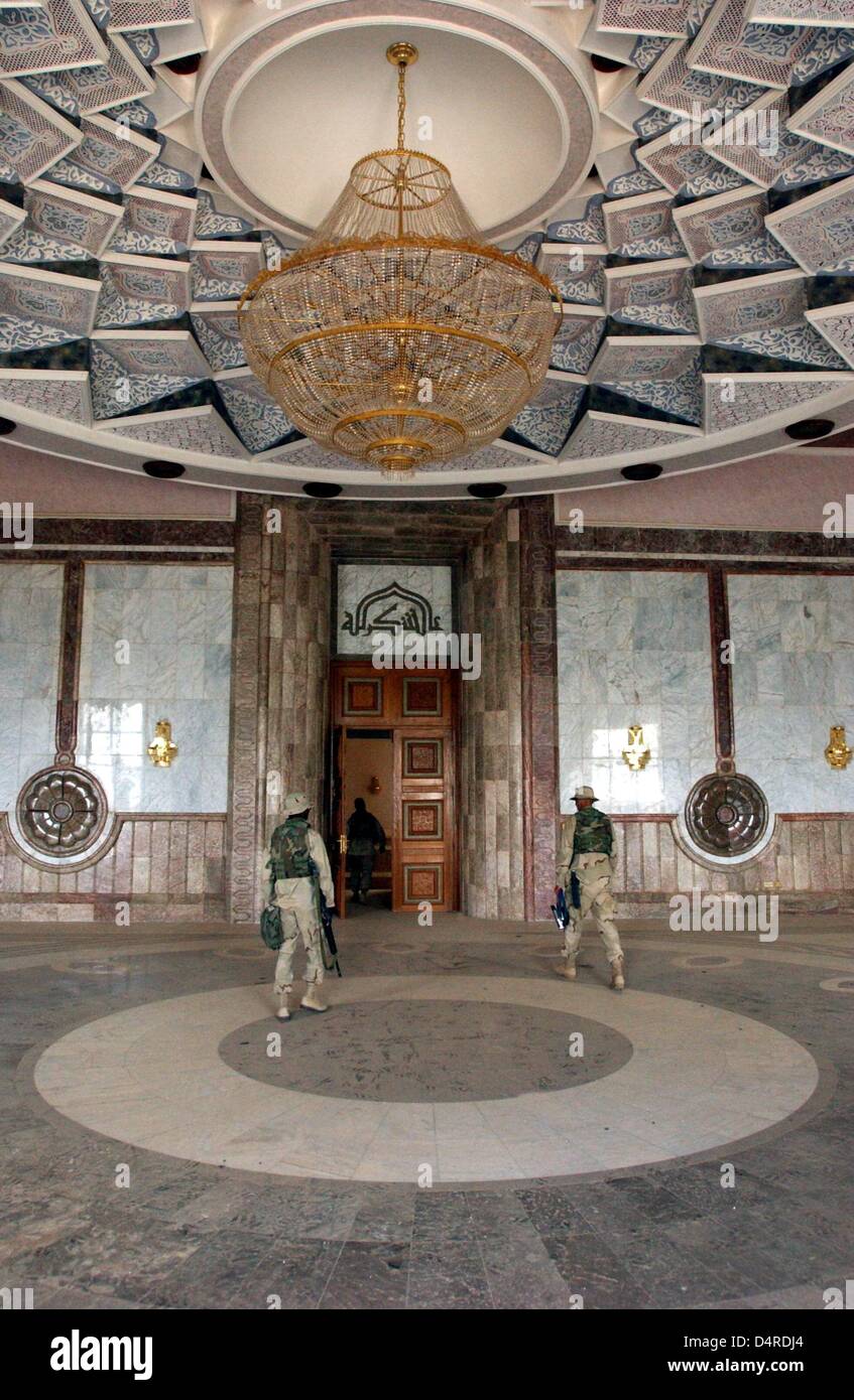 Saddam Hussein Palace Stock Photos & Saddam Hussein Palace Stock Images ...