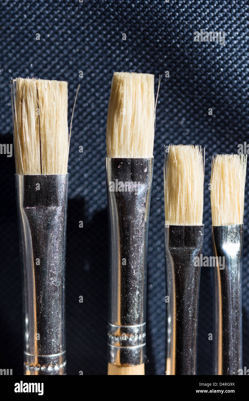 Variety new paint brushes hi-res stock photography and images - Alamy