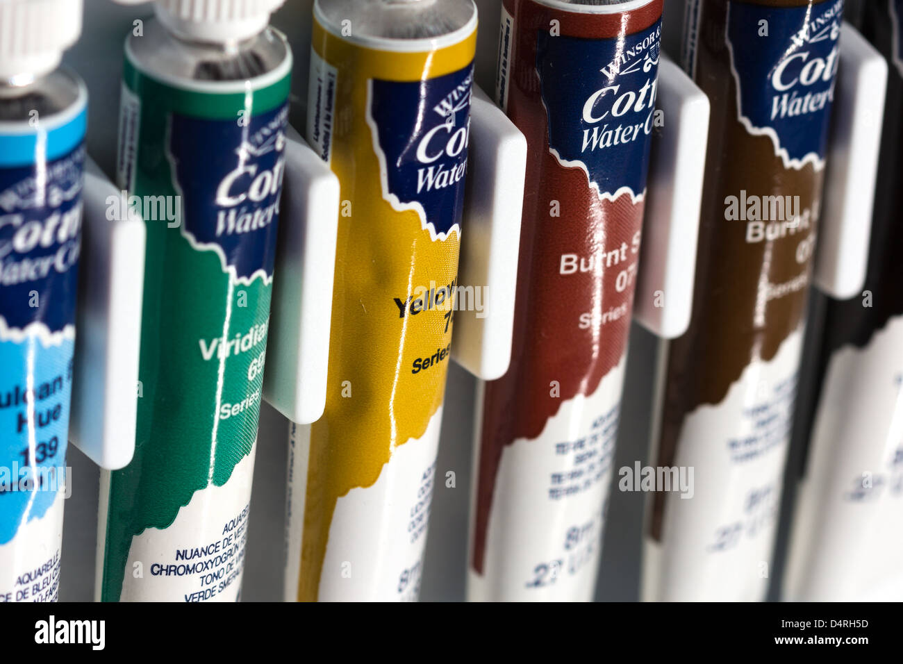 A range of basic oil painting tubes of paints Stock Photo Alamy