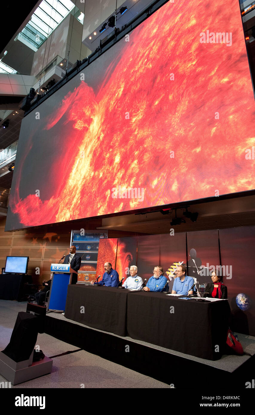 NASA's Solar Dynamics Observatory Unveils New Images (201004210001HQ