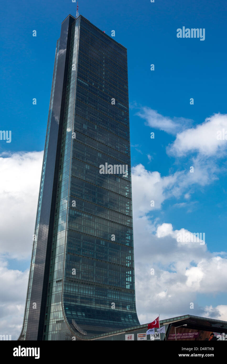 Europe Turkey Istanbul, Levent quarter, the Sapphire tower designed by the architect Tabanlioglu Stock Photo