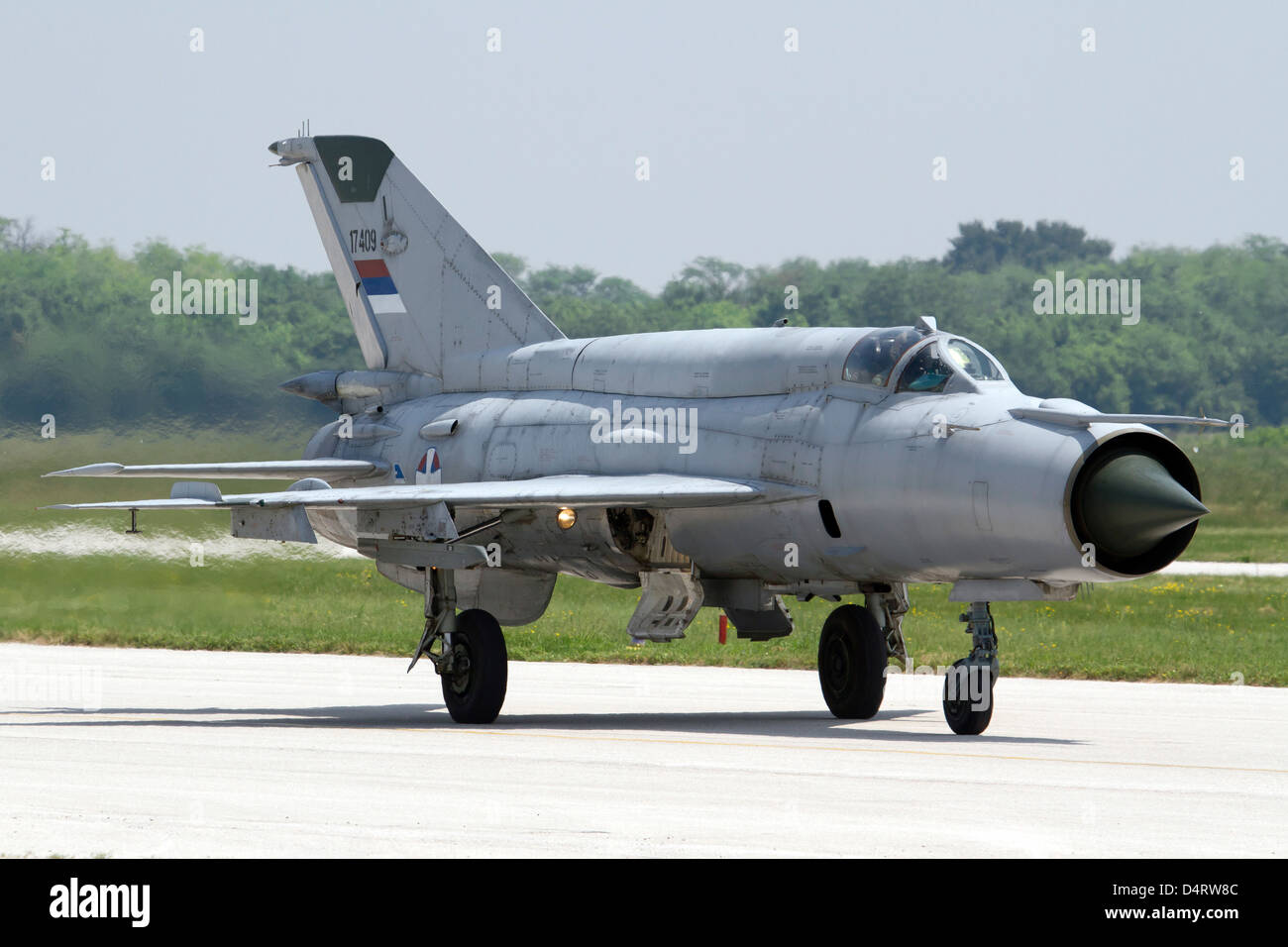 Serbian air force hi-res stock photography and images - Alamy
