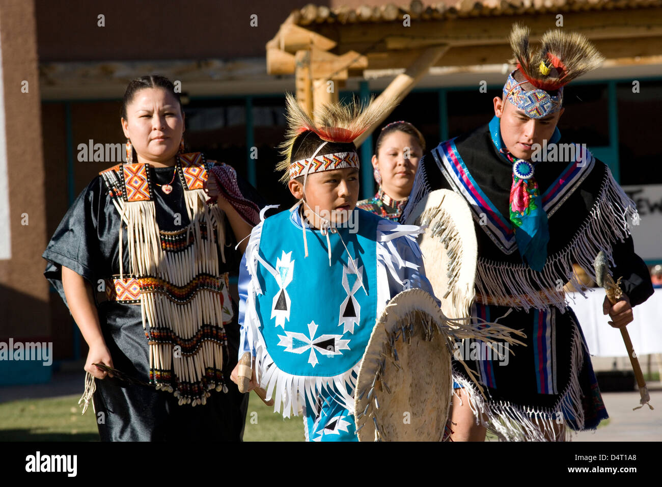 Albuquerque Indian Pueblo Cultural Center/horse dance Stock Photo Alamy